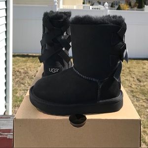 UGG Bailey Bow II